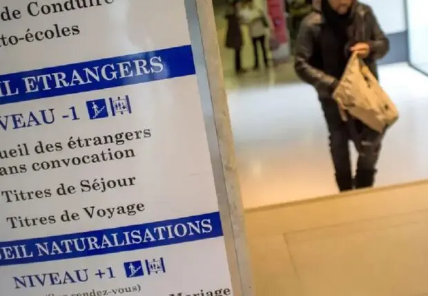 Autorisation de travail d’un étranger en France : ce qui va changer à partir du 1er septembre