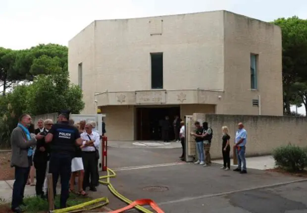 Incendie dans une synagogue en France : le suspect est un Algérien en situation irrégulière