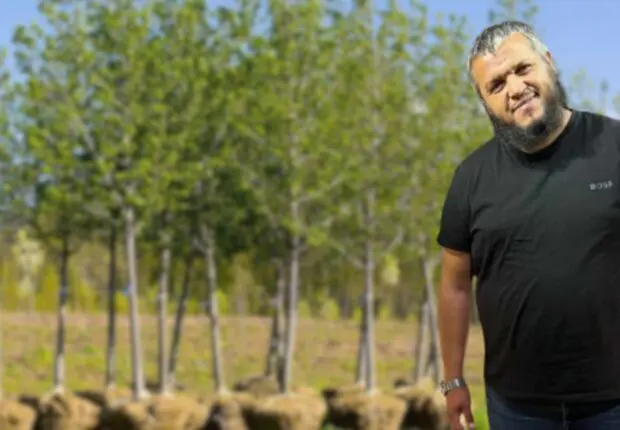 Il a investi son propre argent pour reverdir l’Algérie… Découvrez le défi titanesque de cet influenceur