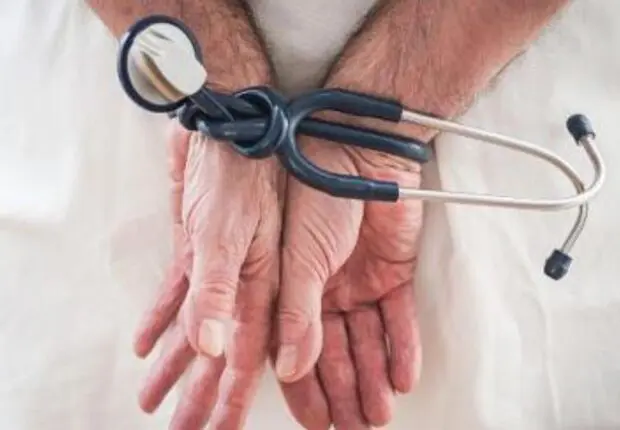 Il se faisait passer pour un chirurgien… Le Scandale de l’hôpital de Blida secoue le milieu médical