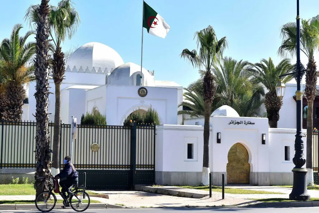 Situation sécuritaire au Liban : l&rsquo;ambassade d&rsquo;Algérie publie une note importante