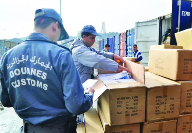 Voyage – Déclaration de devises : la douane algérienne numérise le processus à 100%