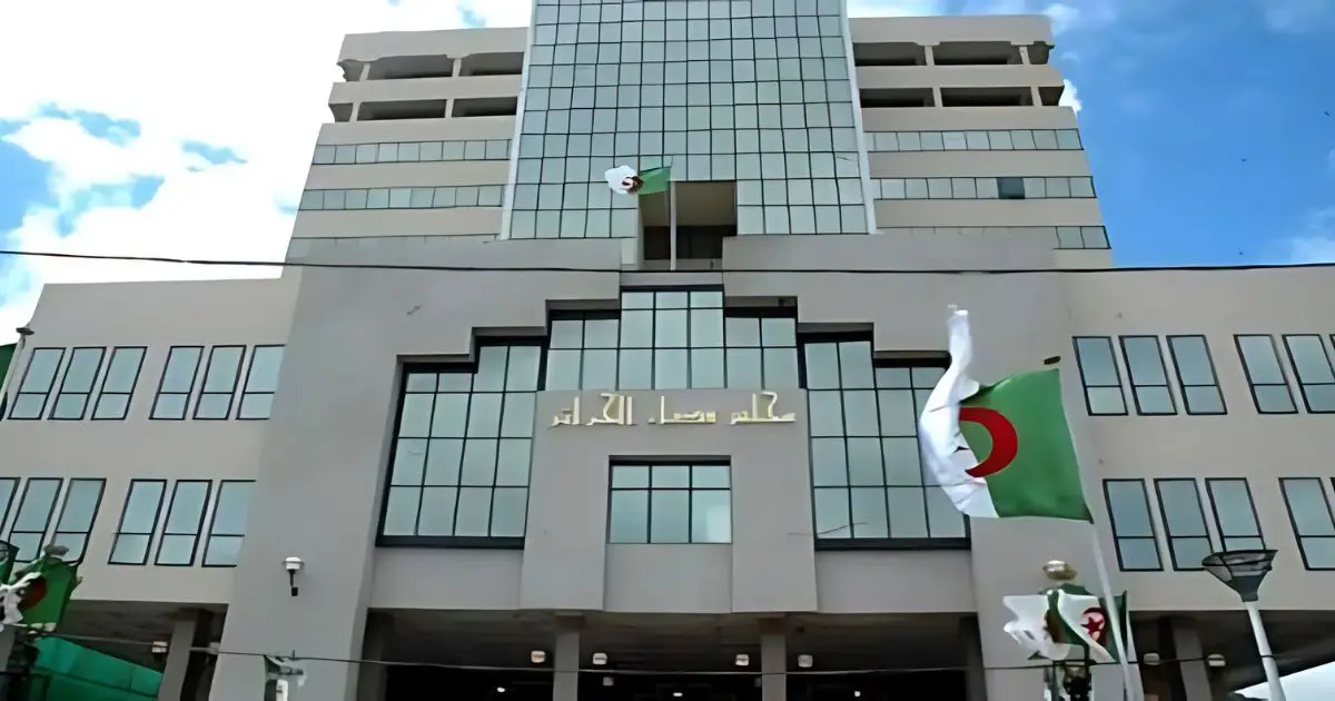 Crime d’honneur à Alger : un père condamné à 8 ans de prison pour l’assassinat de sa fille