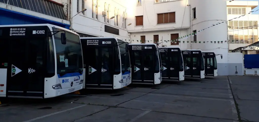 Le ministre des Transports annonce le renouvellement de la flotte nationale de bus