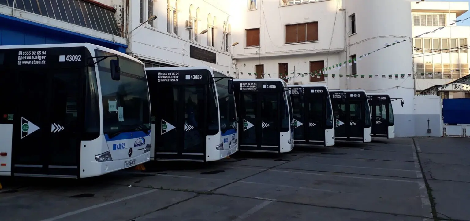 Le ministre des Transports annonce le renouvellement de la flotte nationale de bus