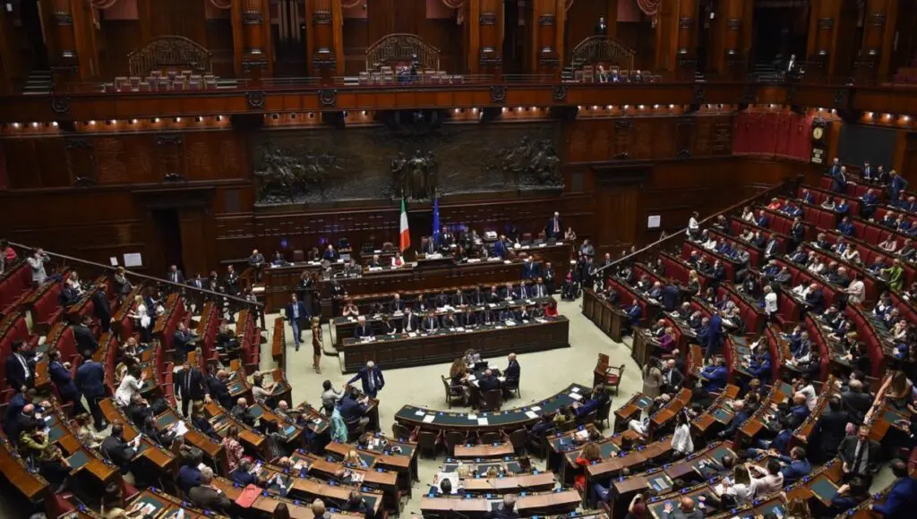 Soutien à la Palestine : un Algérien perd son titre de séjour en Italie suite à un message privé