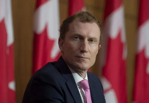 Résidents permanents : le Canada réduit fortement ses objectifs d&rsquo;immigration