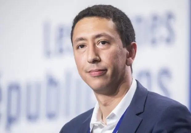 Titres de séjour : le test de français obligatoire dès juillet 2025