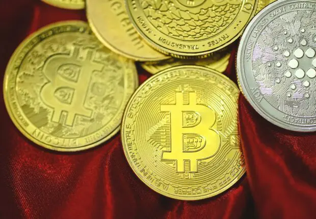 Comment le Bitcoin Réduit le Coût du Commerce International