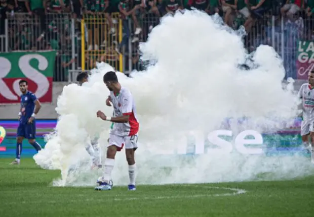 La CAF inflige au Mouloudia une sévère sanction à cause de ses supporters