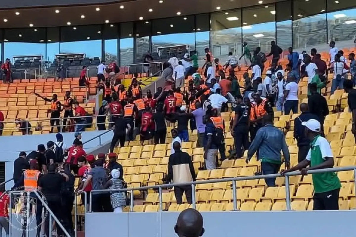 Incidents Jaraaf – USMA à Dakar : les sanctions de la CAF tombent