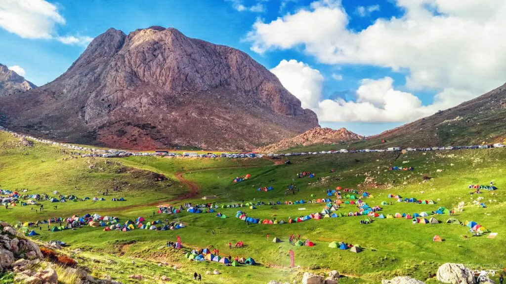 Tikjda : camping sauvage interdit jusqu&rsquo;à cette date