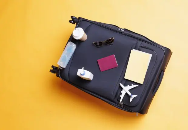 Voyage en avion : ces objets n&rsquo;ont pas leur place dans votre bagage cabine en 2025