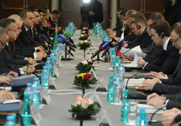 Enseignement, économie, technologie : Alger et Moscou signent 9 nouveaux accords