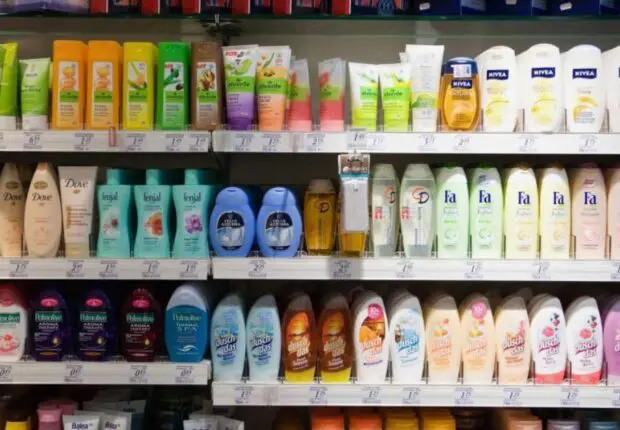 Les produits cosmétiques interdits à l’importation ? Le ministre apporte des précisions