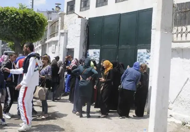 Élèves absents : les Directions de l’éducation brandissent la menace de « l&rsquo;exclusion »