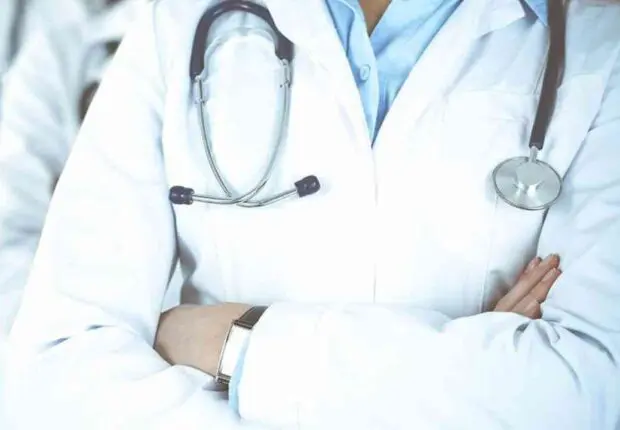 Tensions dans le secteur de la santé : Les syndicats dénoncent les nouvelles réglementations