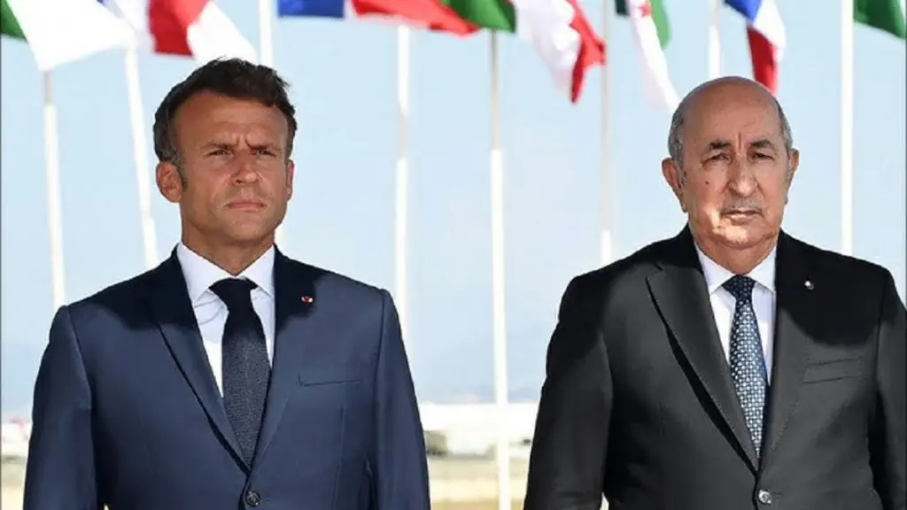 Macron accuse l&rsquo;Algérie de « déshonneur » à cause de l&rsquo;affaire Sansal