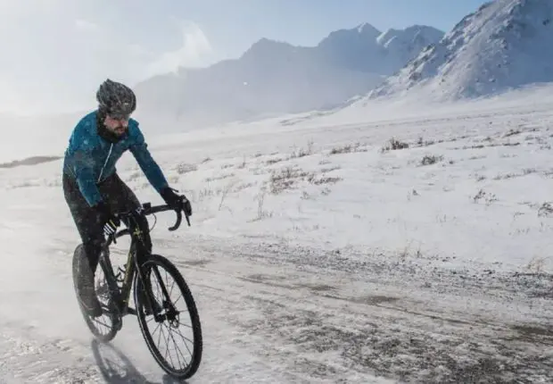 Omar Di Felice, l’Algéro-Italien qui veut conquérir l’Himalaya à vélo