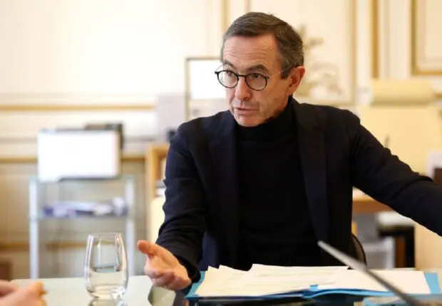 Crise franco-algérienne : Bruno Retailleau menace de sanctionner Air Algérie