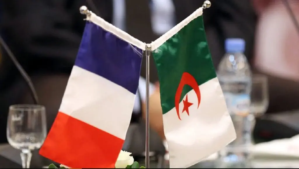 Tensions avec Paris : Alger déconseille à ses diplomates de voyager en France