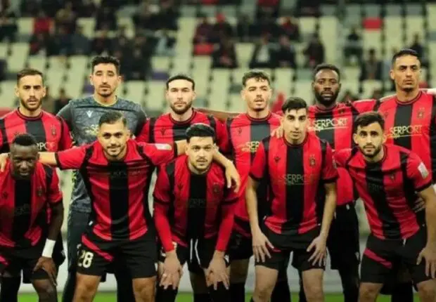 L’USM Alger lourdement sanctionnée par la CAF