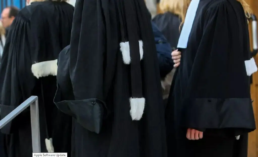 Port du voile en France : le Conseil d’État confirme son interdiction pour les avocates