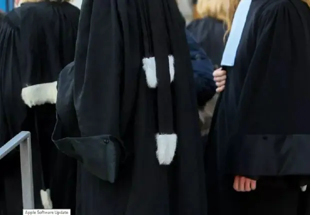 Port du voile en France : le Conseil d’État confirme son interdiction pour les avocates