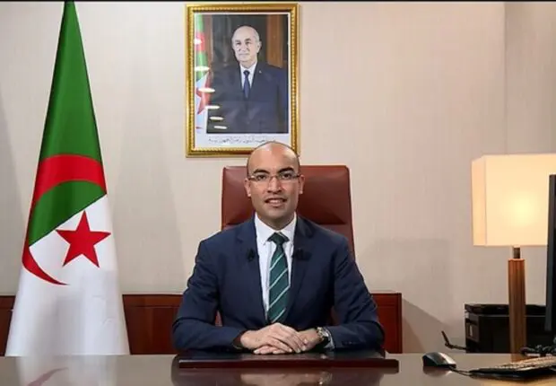 Expulsion de 12 diplomates algériens de Paris : l’Algérie réagit