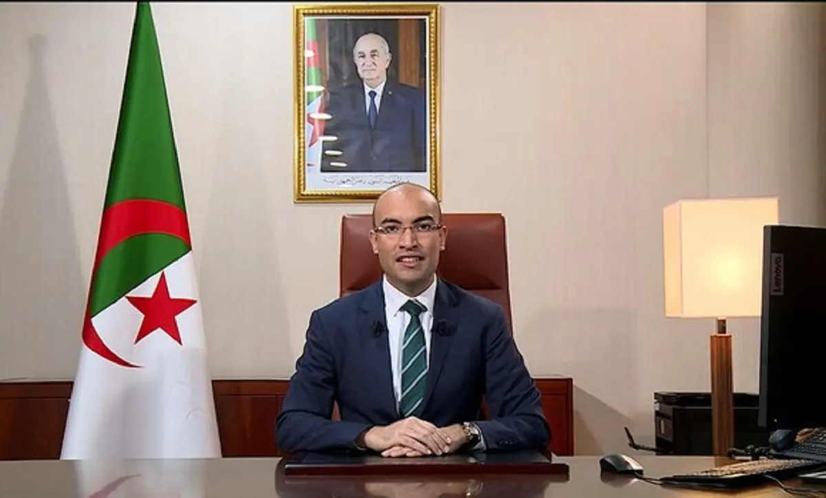 Expulsion de 12 diplomates algériens de Paris : l’Algérie réagit