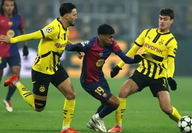 Champions League : quand et sur quelles chaines voir Bensebaini et Dortmund face au FC Barcelone ?