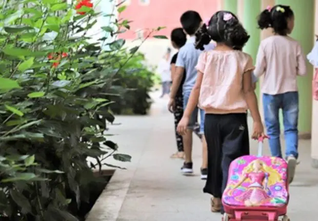 Rentrée scolaire 2025/2026 : quand et comment inscrire son enfant en 1ʳᵉ année ?