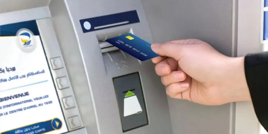 Algérie Poste renforce sa couverture nationale avec 373 nouveaux distributeurs automatiques