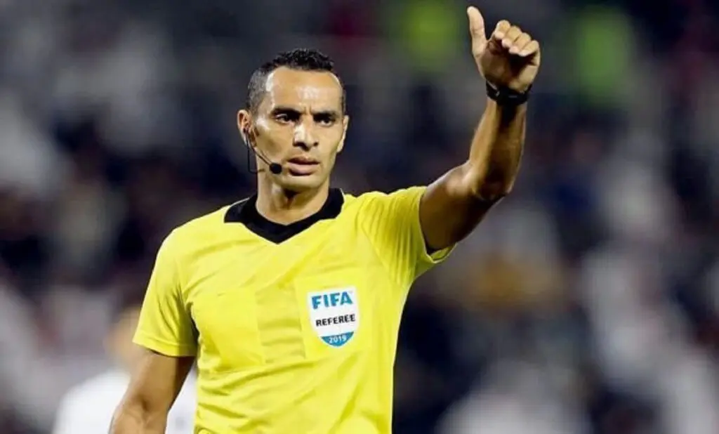 Auteur d&rsquo;un arbitrage scandaleux lors du match OA – MCA : Ghorbal lourdement sanctionné