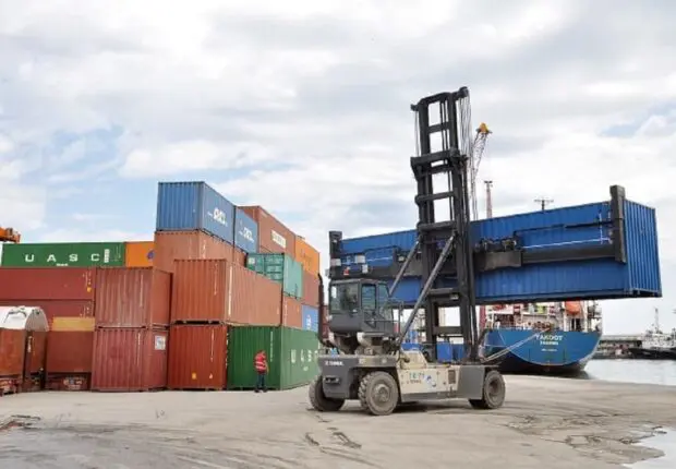 Des harraga cachés dans des conteneurs : un agent du port d’Alger lourdement condamné