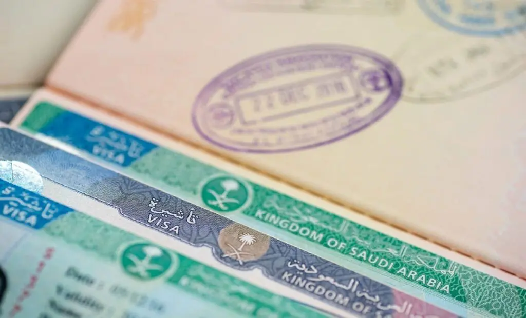 L’Arabie saoudite a-t-elle suspendu les visas de court séjour pour les Algériens ? Ce que l’on sait