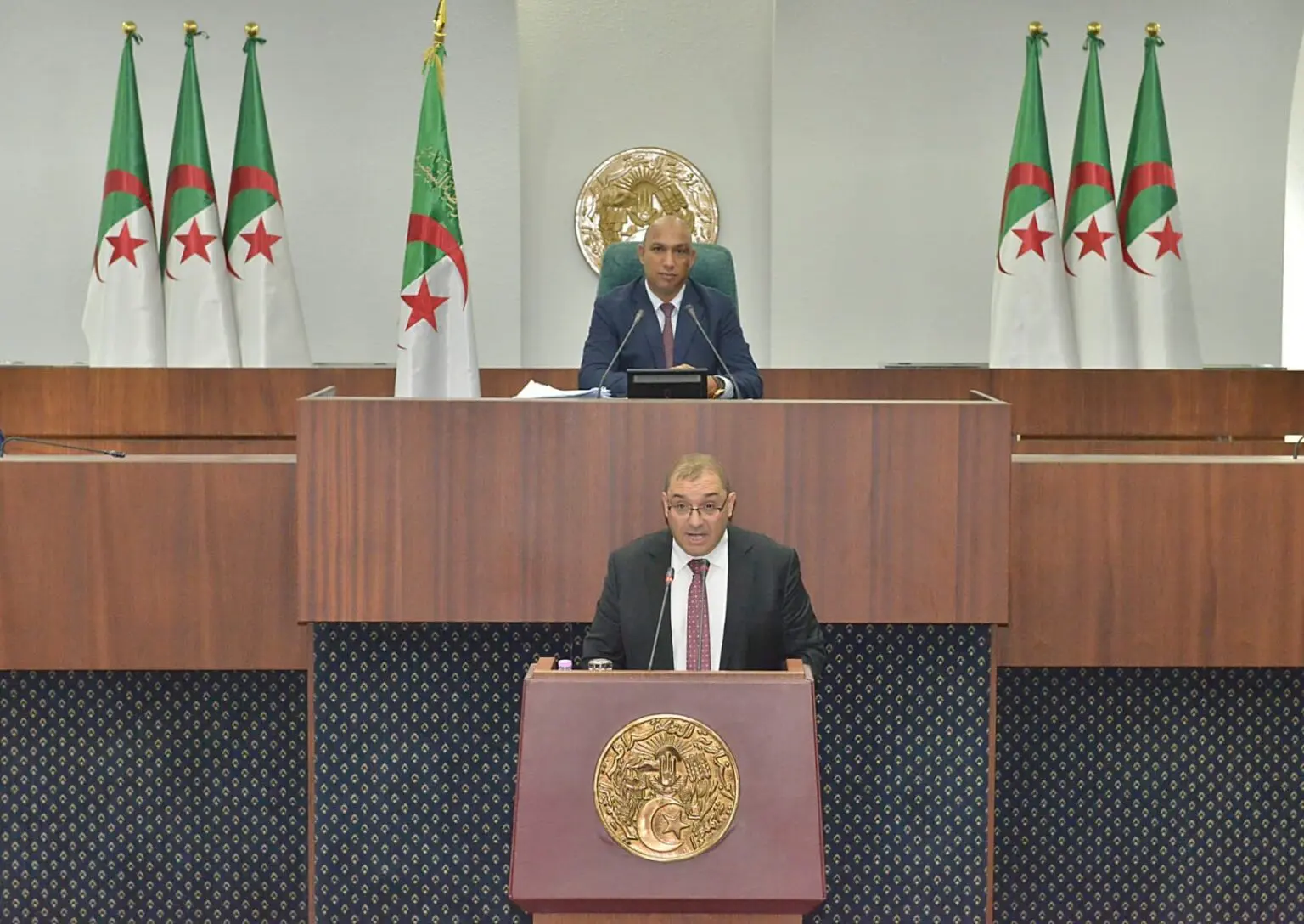 Fin de l’anonymat pour les criminels : l’annonce du ministre de la Justice fait réagir [vidéo]