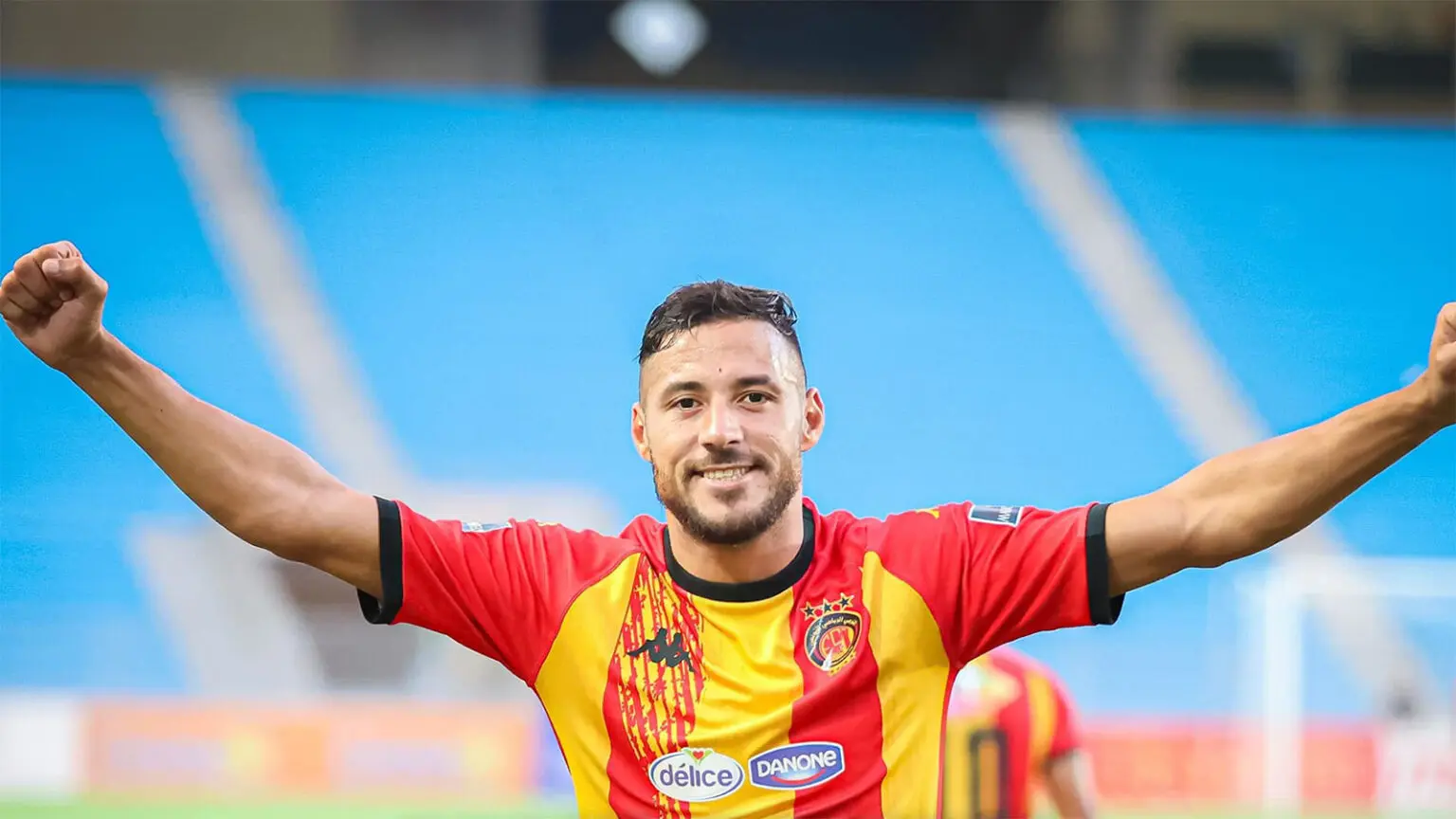 Buteur, Belaïli propulse l&rsquo;EST en 1/2 finale de la Coupe de Tunisie (vidéo)