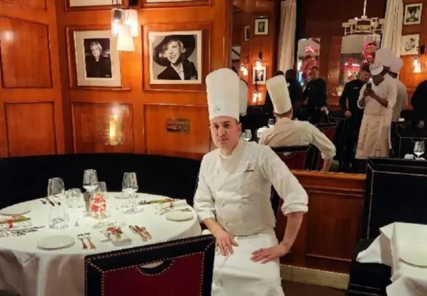 De sans-papiers aux grands palaces de Paris: l’histoire inspirante du chef algérien Aïssa Benaidjer