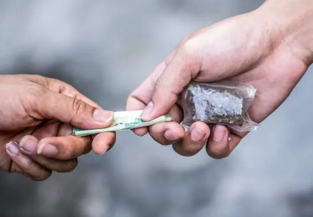 Trafic de stupéfiants dans une cité universitaire à Alger : 3 étudiants lourdement condamnés