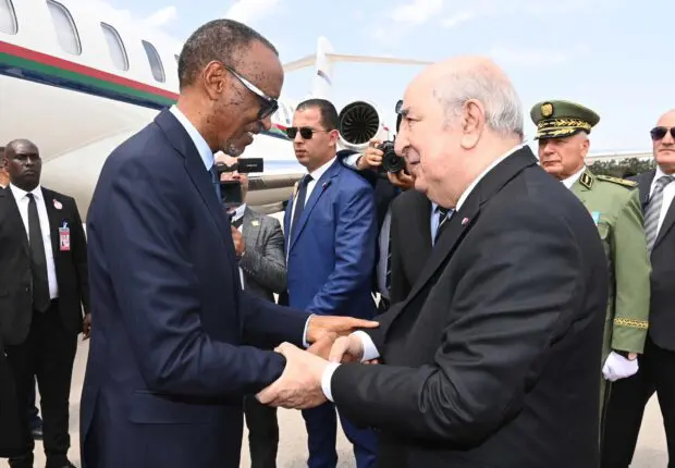 Le président rwandais Paul Kagame est en visite officielle à Alger