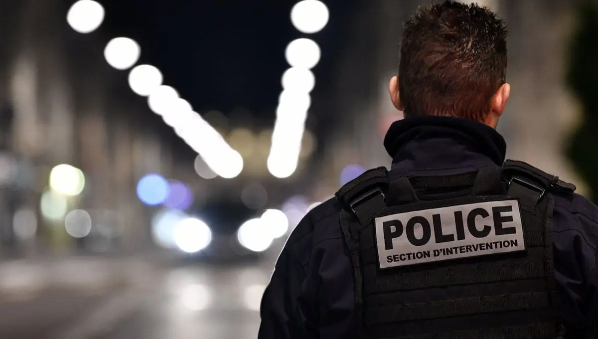 « J’avais peur d’être jeté dans la Seine » : un étudiant algérien agressé par la Police en France