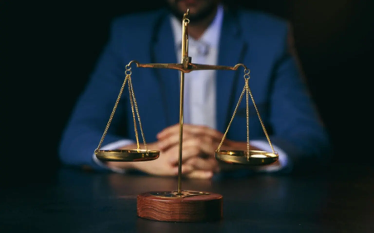 Arrestation arbitraire en Égypte: trois avocats algériens privés de liberté pour avoir soutenu Gaza