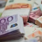 Marché noir des devises en Algérie : après une phase de hausse, l’euro termine l’année sous les 280 DA