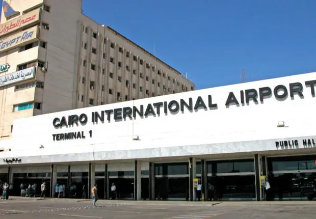Aéroport du Caire : arrestations et expulsions ciblent les Algériens mobilisés pour Gaza (Vidéos)