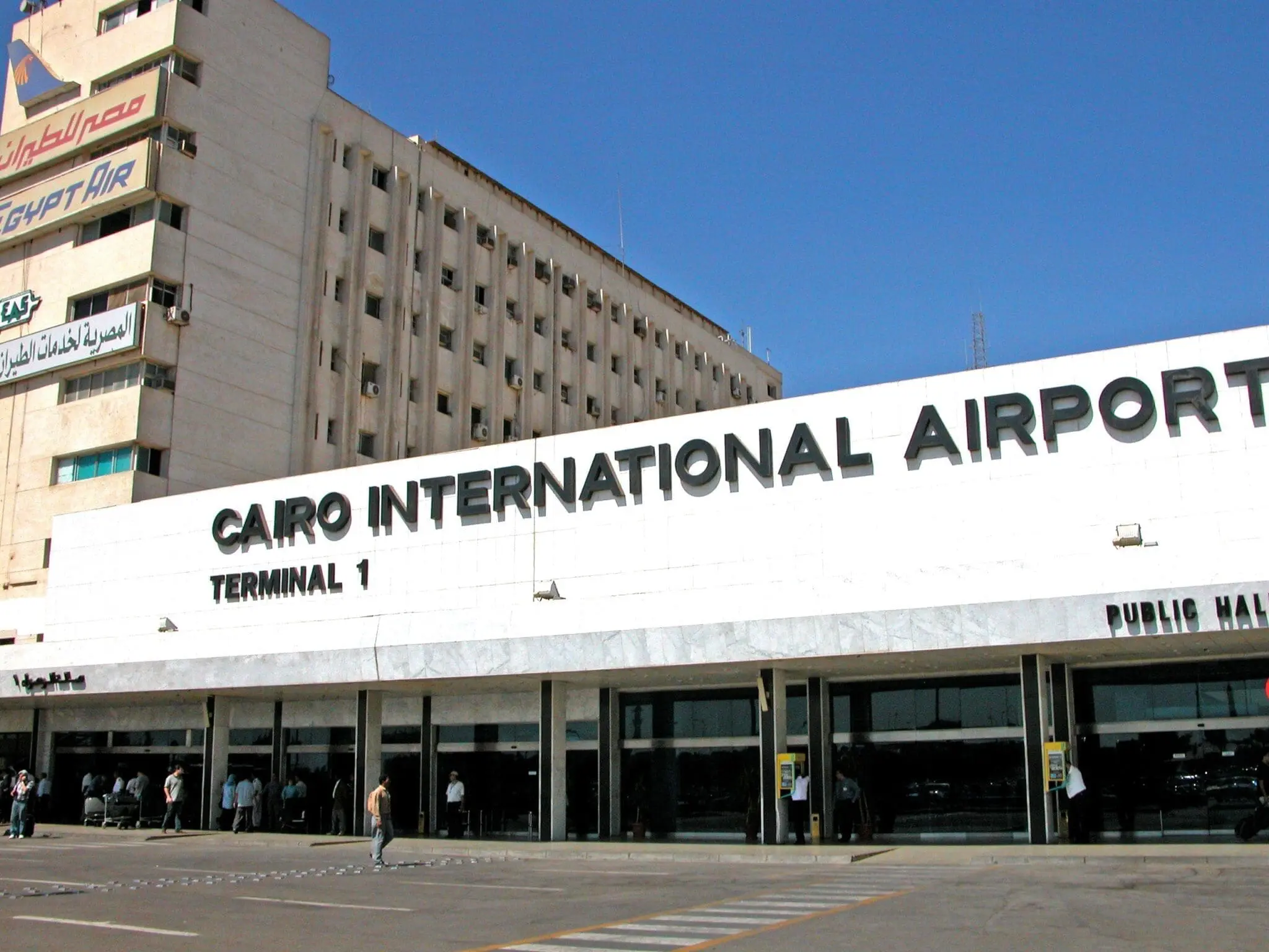 Aéroport du Caire : arrestations et expulsions ciblent les Algériens mobilisés pour Gaza (Vidéos)