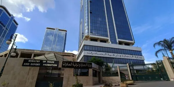 Licences d’importation : un empire de corruption démantelé au cœur du ministère du Commerce extérieur