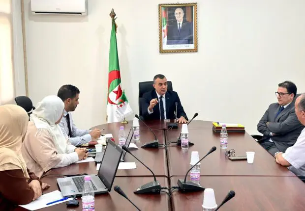 Le ministère de la Poste organise un concours pour pourvoir les fonctions supérieures