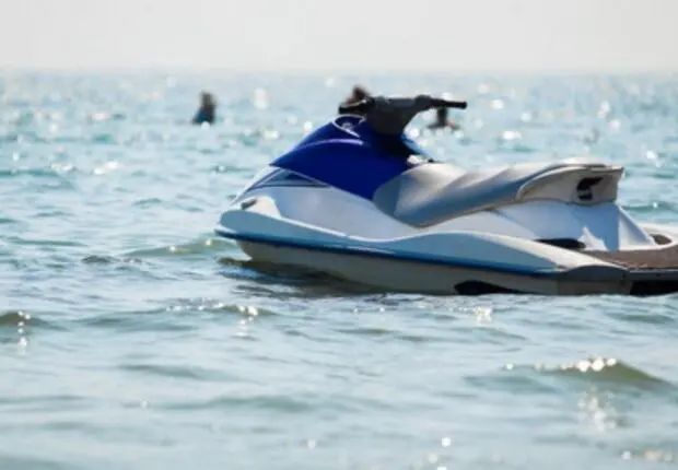 Les jet-skis désormais sous haute surveillance : le ministère de l’Intérieur met fin à l’anarchie
