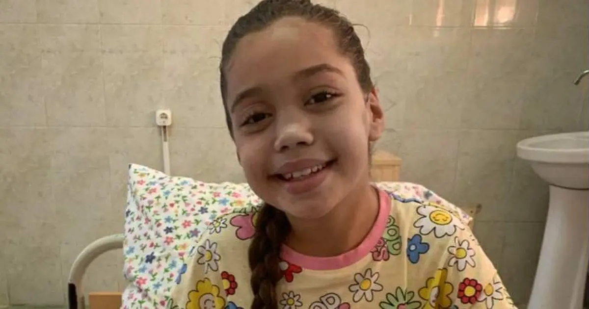 Nour, entre la vie et la mort, attend un transfert médical urgent